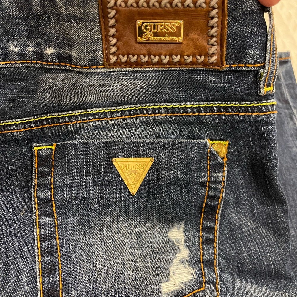 GUESS Premium Distressed Denim Jeans with Brown leather and Gold Accents